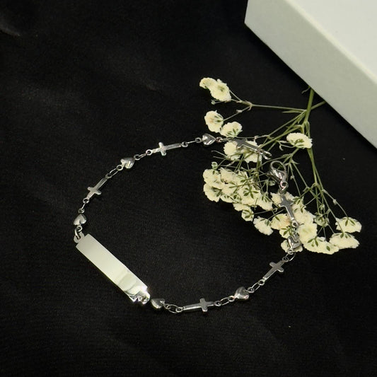Pulsera Fina Cruz y Corazon
