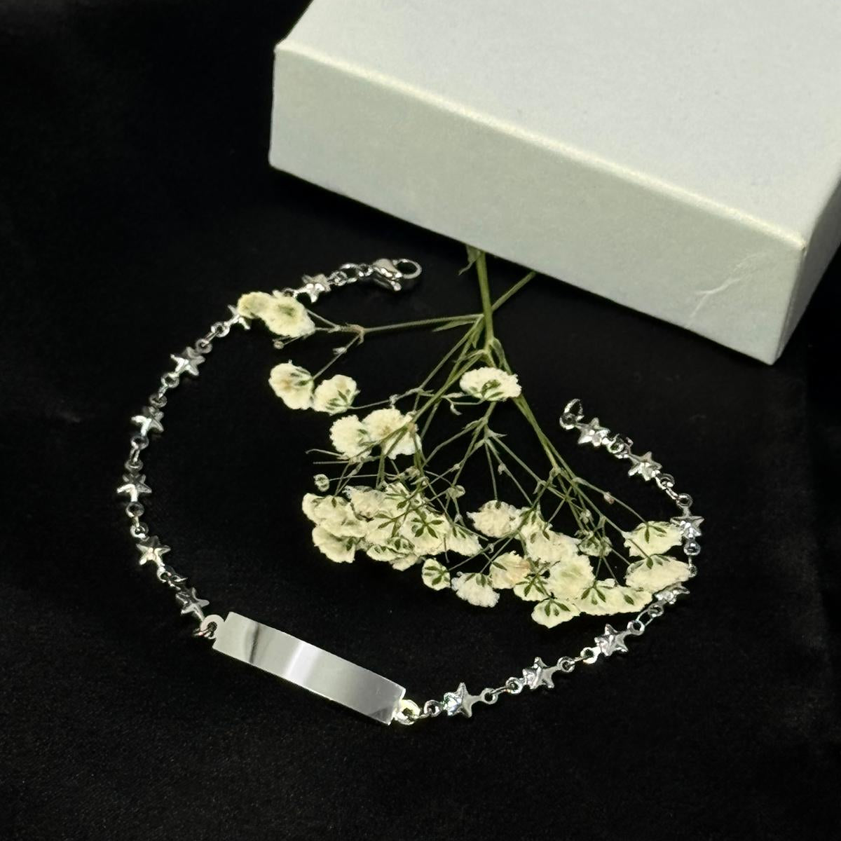 Pulsera Fina Estrellas