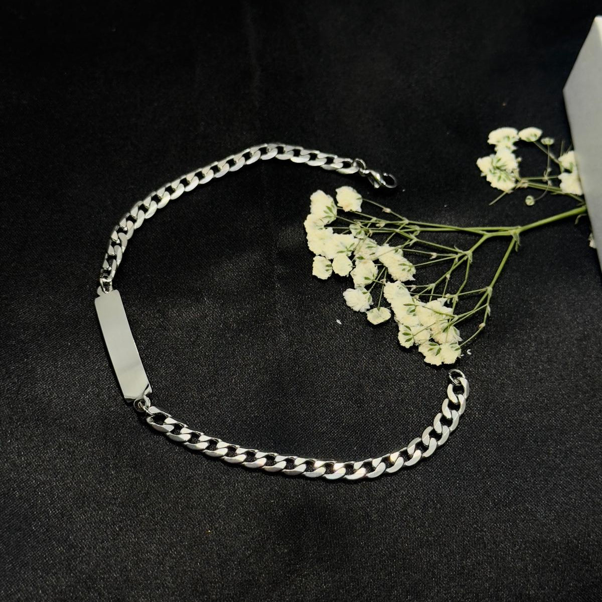 Pulsera Fina Eslabon Ancho