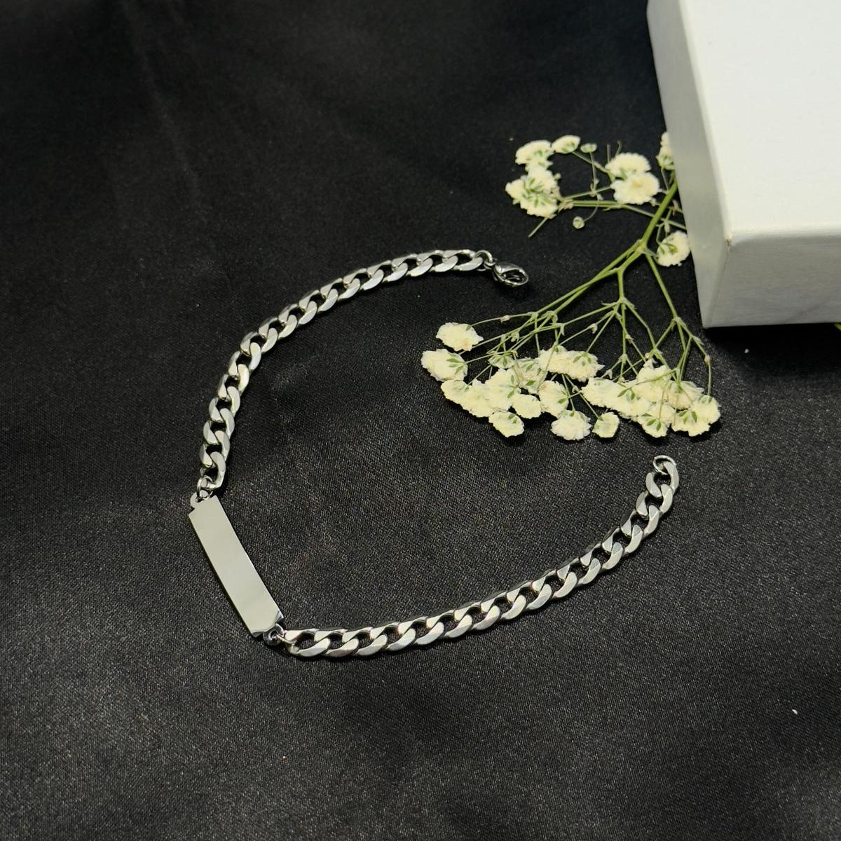 Pulsera Fina Eslabon Ancho